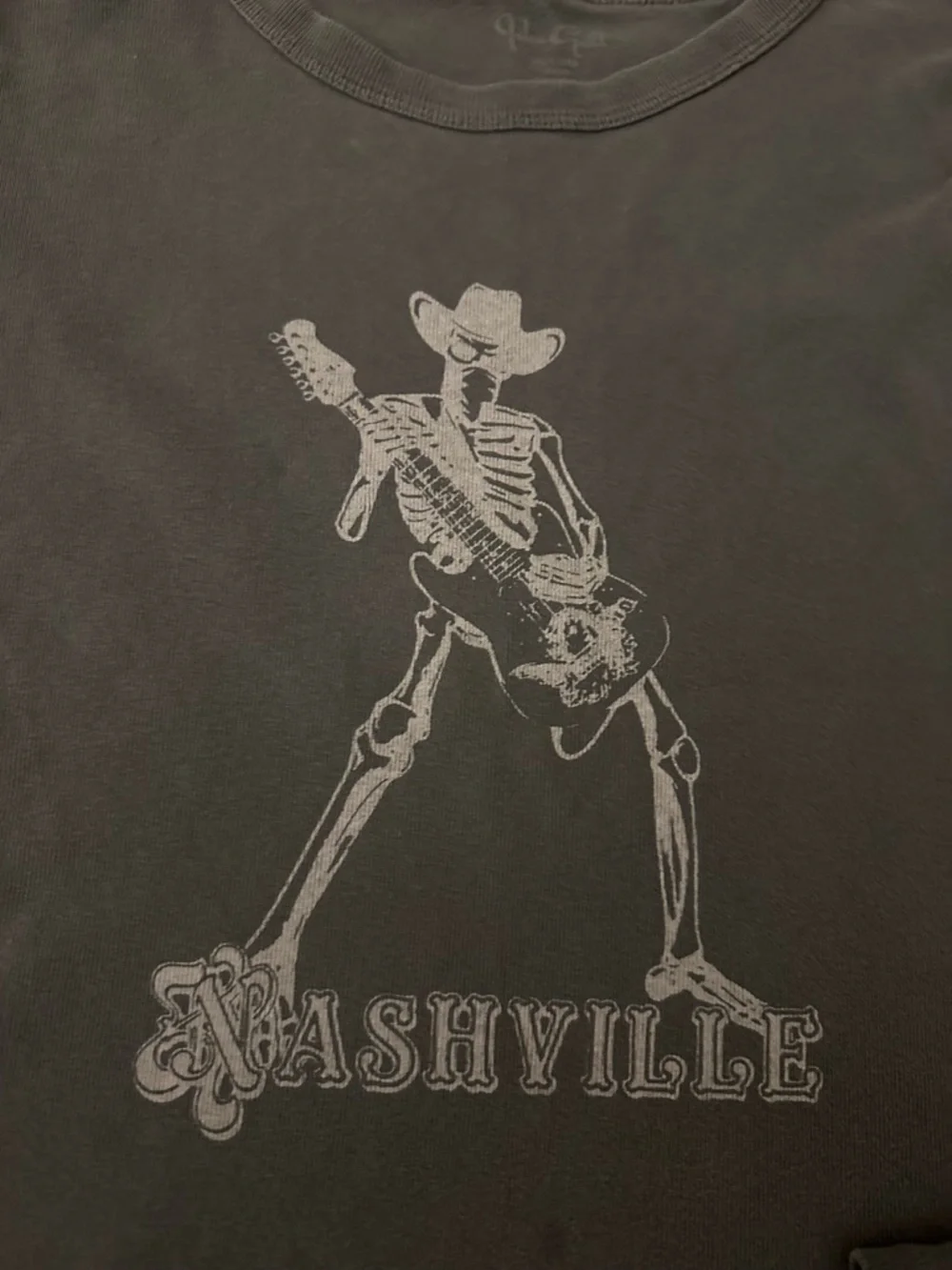 Brandy Melville Charcoal Nashville Skeleton Tee - Picture 3 of 4